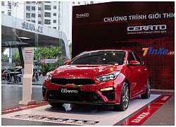 Kia Cerato tăng giá cuối năm vẫn cực hút khách Việt