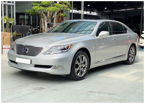 Chạy chỉ 49.000km, hàng hiếm Lexus LS 600h L đã xuống giá ngang tiền lăn bánh Toyota Camry 2020