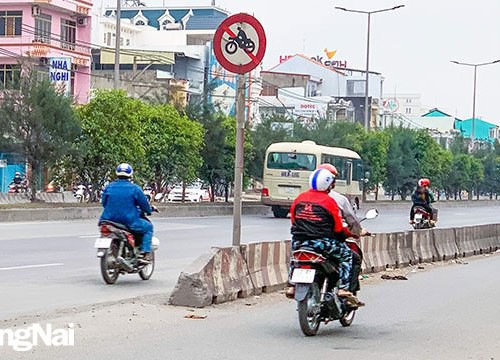 Nguy hiểm khi chạy vào làn cấm