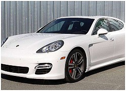 Porsche Panamera chạy 200km rao bán lại với giá "sốc"