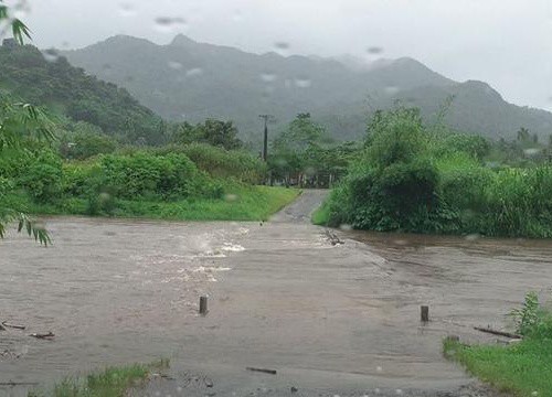 Siêu bão tấn công, Fiji ra lệnh toàn dân tìm nơi trú ẩn