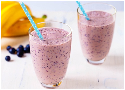 Smoothie chuối việt quất