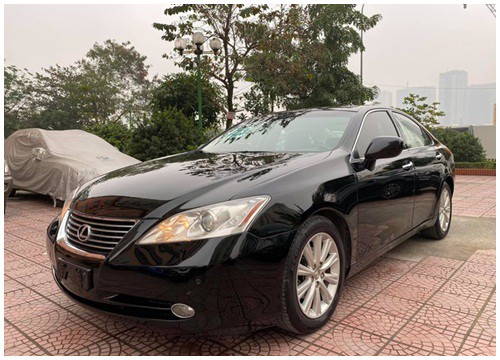 Lexus ES350 13 năm tuổi vẫn còn hấp dẫn khách Việt đứng tuổi