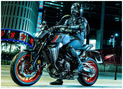 2021 Yamaha MT-09: Âm thanh của bóng đêm, cuốn hút cánh mày râu