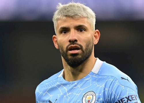 Aguero tuyên bố Man City vẫn nằm trong cuộc đua vô địch NHA