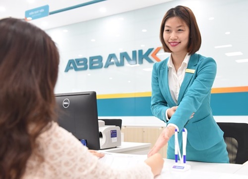 Cổ phiếu ABBANK giao dịch trên sàn UpCoM với giá 15.000 đồng