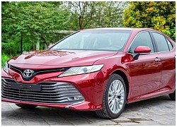 Giá xe ôtô hôm nay 19/12: Toyota Camry cao nhất ở mức 1,235 tỷ đồng