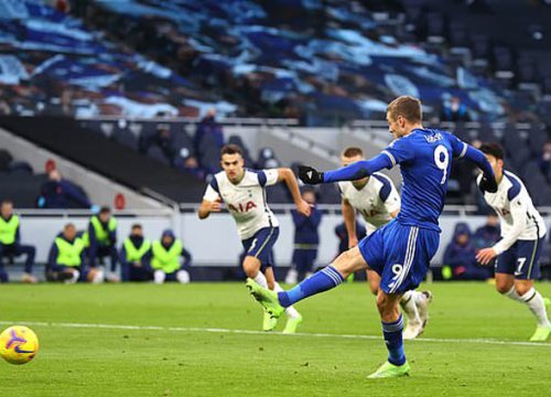 Tottenham thua đau Leicester, HLV Mourinho không thừa nhận đối thủ đá hay