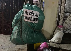 Bị người vô ý thức xả rác, chủ nhà dọn dẹp sạch, cho vào bao tải treo lên cây kèm lời nhắn: &#8216;Rác của ai nhận về dùm&#8217;