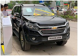 Chevrolet Trailblazer tiếp tục giảm giá 'sốc' 300 triệu đồng tại Việt Nam