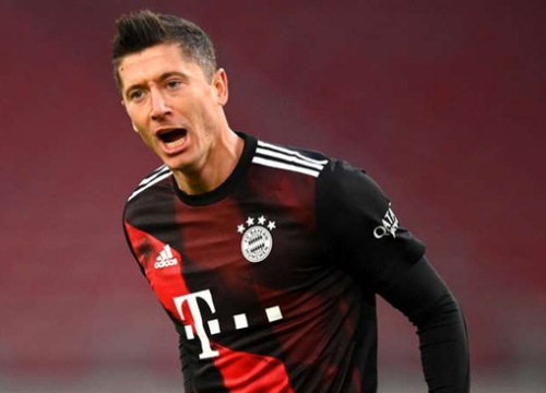 Lewandowski: 'Tôi đã từng đồng ý gia nhập M.U'