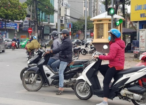 Miền Bắc đón Tết Dương lịch trong rét đậm, rét hại