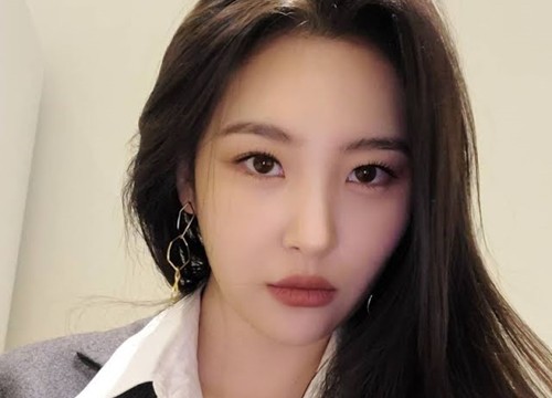 Sunmi gây shock với bài đăng cảnh cáo antifan trên MXH