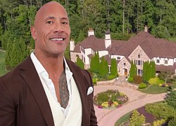 The Rock làm gì với khối tài sản 320 triệu USD?