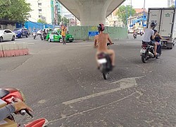 Xôn xao người đàn ông 'nude toàn phần' hiên ngang chạy xe máy ra đường, tuy nhiên vẫn chấp hành đội mũ bảo hiểm