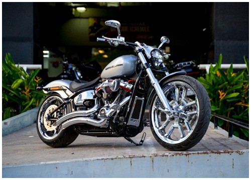 Cường Đô La mua Harley-Davidson hàng độc giá gần 2 tỷ đồng