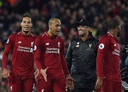 Fabinho nhắn Van Dijk: Mau trả lại&#8230; vị trí cho tôi!