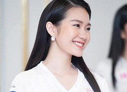 Hé lộ mặt mộc siêu đẹp của bạn gái tin đồn của Đoàn Văn Hậu