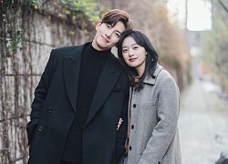 Ji Chang Wook diễn cảnh giường chiếu với Kim Ji Won trong phim mới, fan hâm mộ kêu gào 'không thấy không nghe, tim không đau'