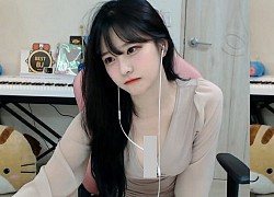 Khoe được lên bìa tạp chí, nữ streamer gợi cảm cay cú khi bị fan tuổi teen quấy rối, gặng hỏi về "chuyện ấy"