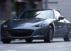 Mazda MX-5 Miata 2021 từ 26.380 USD, nâng cấp những gì?