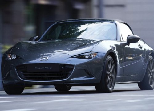 Mazda MX-5 Miata 2021 từ 26.380 USD, nâng cấp những gì?