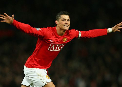 Ronaldo đến MU dẫn đầu chuyển nhượng đỉnh nhất Premier League