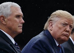 Trump nỗ lực lôi kéo Pence trong tuyệt vọng