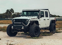 Bán tải độ Jeep Gladiator Hellcat mạnh hơn 700 mã lực