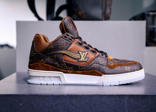 Giày Louis Vuitton và loạt thiết kế mới gây chú ý ở Paris Fashion Week