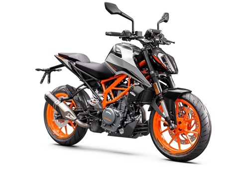 KTM 390 Duke 2020 ngày càng hoàn hảo, "người anh em" sportbike RC 390 bị bỏ rơi