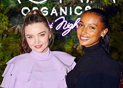 Miranda Kerr diện váy ngắn khoe dáng thon gọn sau khi sinh con