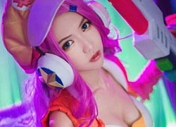 Mỹ nữ với những màn cosplay LMHT gợi cảm (P1)