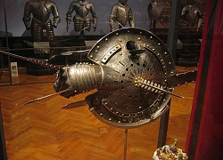 Lantern Shield: Vũ khí độc đáo thời trung cổ Châu Âu