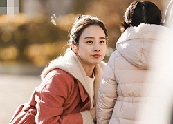 'Hi Bye, Mama': Trọn bộ ảnh xinh đẹp của Kim Tae Hee trong vai hồn ma, cảnh khóc cũng khiến người xem tan chảy