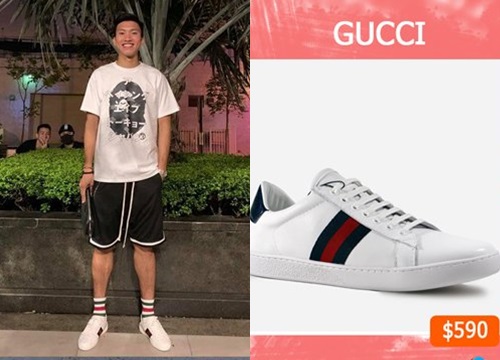 Vừa được đá chính, Văn Hậu đã "lên đồ" sang chảnh với cả cây Gucci dạo phố Hà Lan