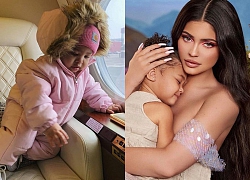 Cô gái vàng trong làng đầu thai gọi tên con gái Kylie Jenner: Đi du thuyền 6000 tỷ, quà sinh nhật là cả công viên khủng