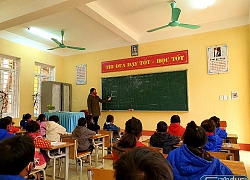 Giáo viên bám từng thôn bản giúp học phòng chống dịch bệnh virus corona