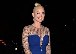 Katy Perry diện váy xanh xẻ ngực sâu tại sự kiện hoàng gia Anh