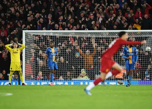 Liverpool - Shrewsbury Town: Bàn đá phản khó tin, đặt vé đấu Chelsea