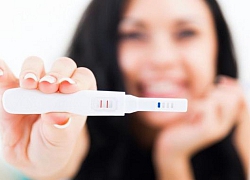 Máu báo thai màu nâu có phải hiện tượng bình thường?