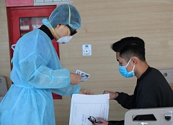 Nhiều trường đại học tiếp tục cho sinh viên nghỉ thêm một tuần