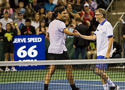 Tỷ phú Bill Gates đánh cặp với Federer đấu Nadal