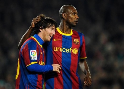 Abidal: 'Tôi hy vọng Messi sẽ tiếp tục gắn bó với Barca'