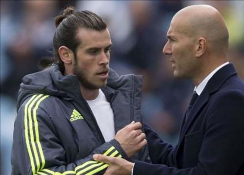 Bale khiến HLV Zidane nóng mắt sau trận thua Sociedad