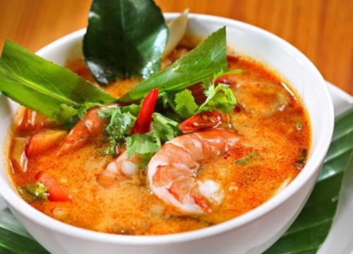 Canh tôm nấu khế món ăn thanh mát, bổ dưỡng cho cả gia đình