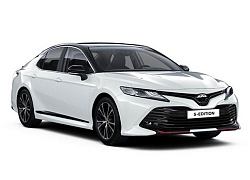 Toyota Camry 2020 tung ra mắt phiên bản thể thao, giá rẻ 'đe nẹt' Honda Accord, Mazda 6