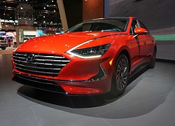 Hyundai Sonata Hybrid 2020 sắp lên kệ, giá chưa tiết lộ