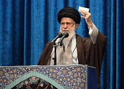 Lãnh tụ Khamenei: Iran nên tăng sức mạnh quân sự để ngăn chiến tranh