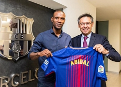 Vì sao Eric Abidal chưa bị sa thải?